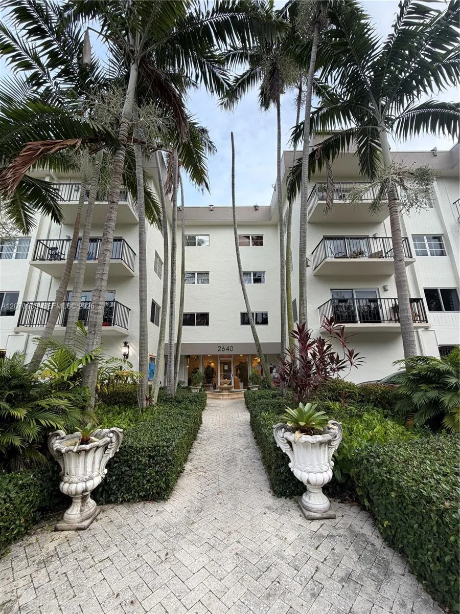 2640 NE 135th St # 202, North Miami, FL 33181
