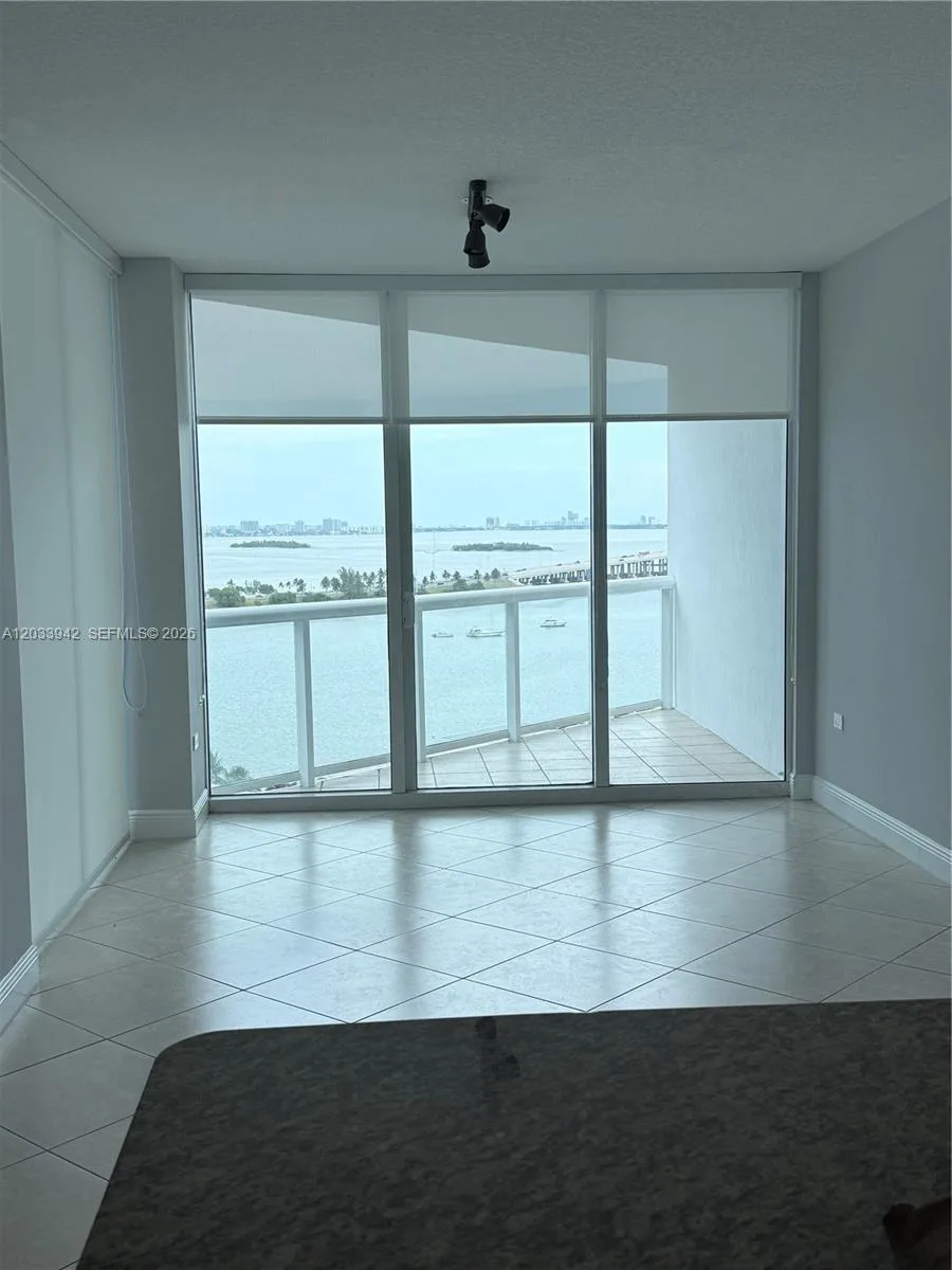 480 NE 30th St # 1504, Miami, FL 33137