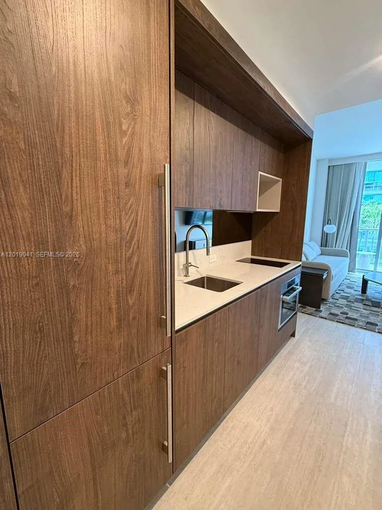 1611 SW 2nd ave # 510, Miami, FL 33129 photo 2