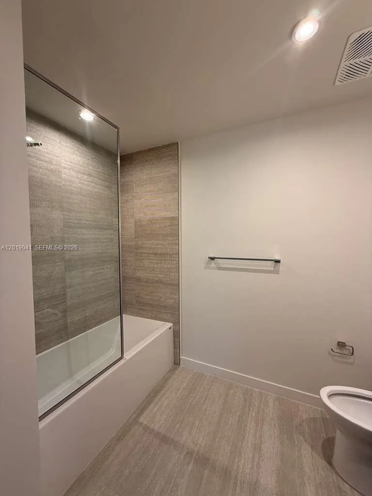 1611 SW 2nd ave # 510, Miami, FL 33129 photo 6