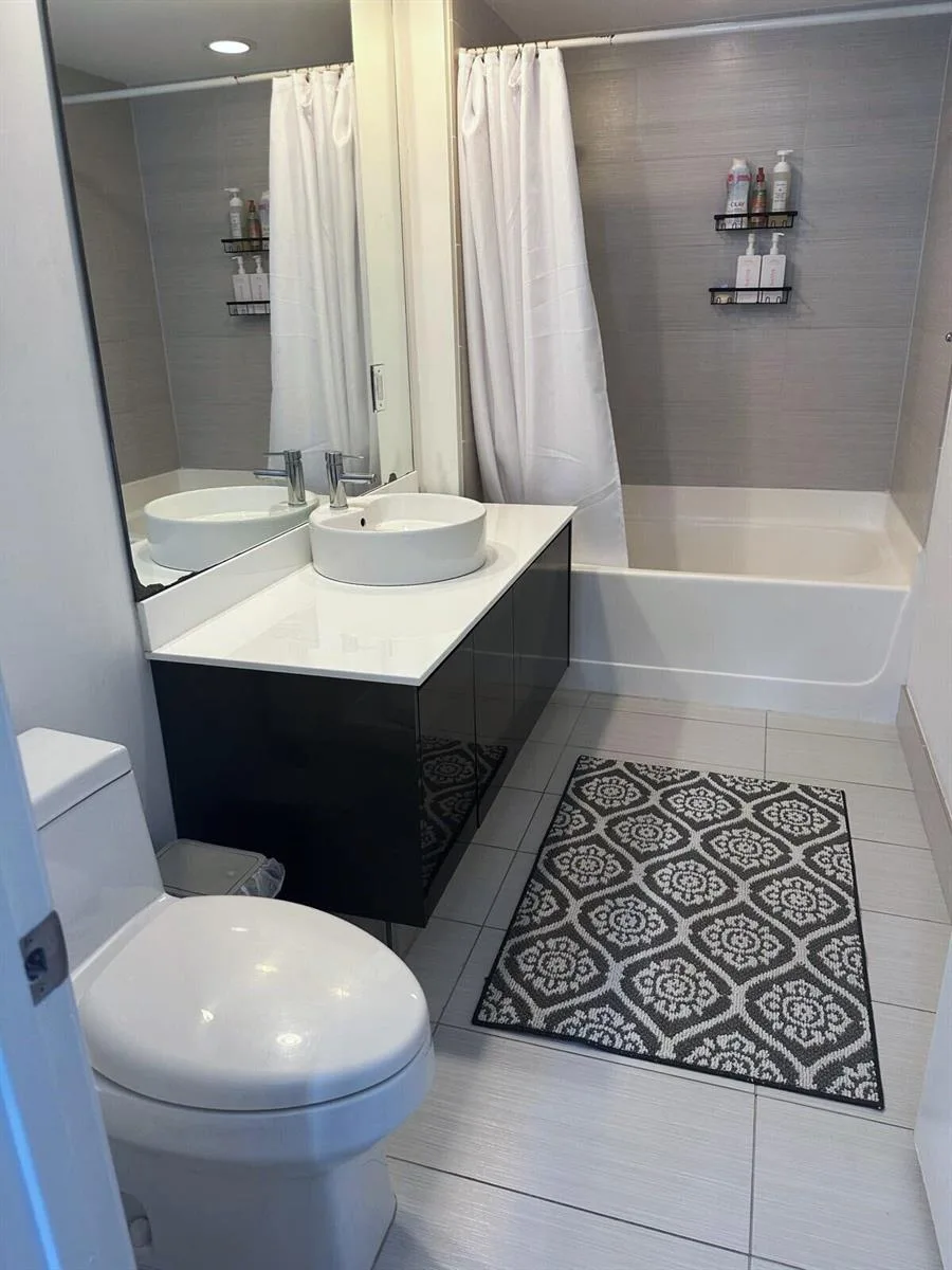31 SE 6th Street # 602, Miami, FL 33131 photo 12