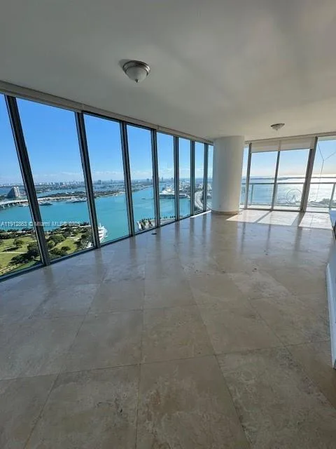 888 Biscayne Blvd # 3608, Miami, FL 33132