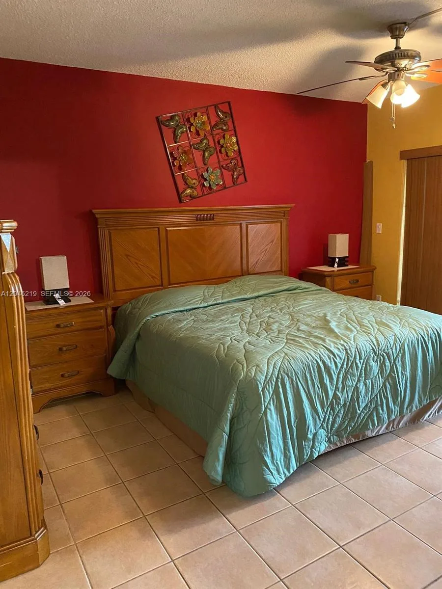 330 SE 2nd St # 403F, Hallandale Beach, FL 33009 photo 12