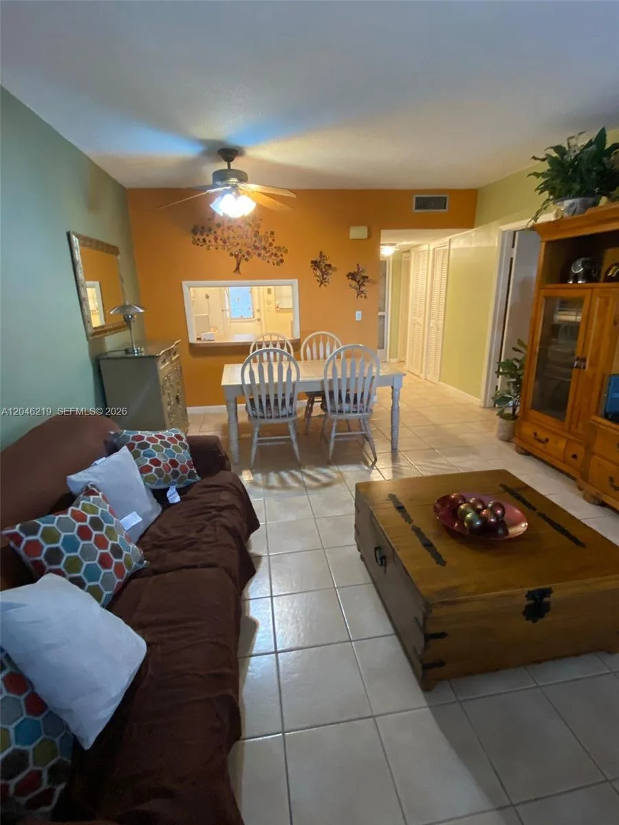 330 SE 2nd St # 403F, Hallandale Beach, FL 33009 photo 7