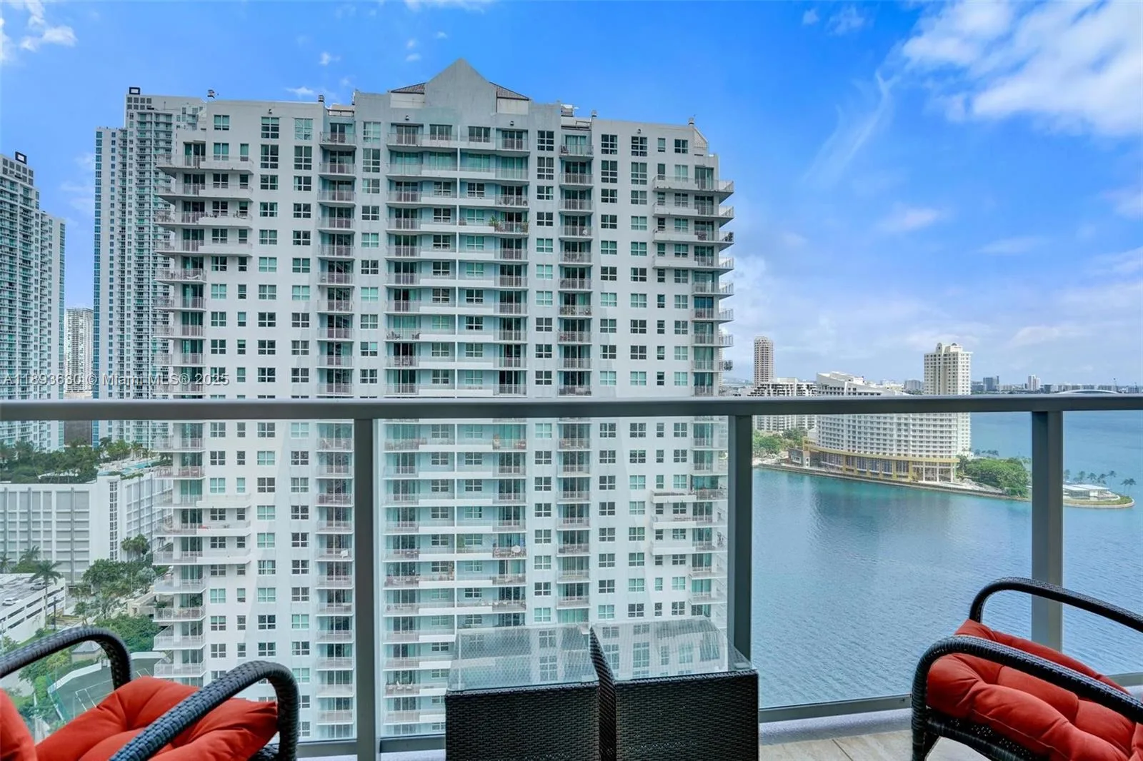 1155 Brickell Bay Dr # 2404, Miami, FL 33131