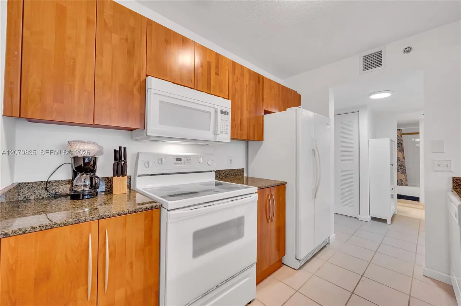 1200 Brickell Bay Dr # 2904, Miami, FL 33131 photo 10