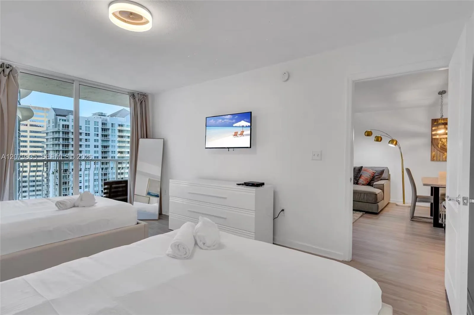 1200 Brickell Bay Dr # 2904, Miami, FL 33131 photo 13