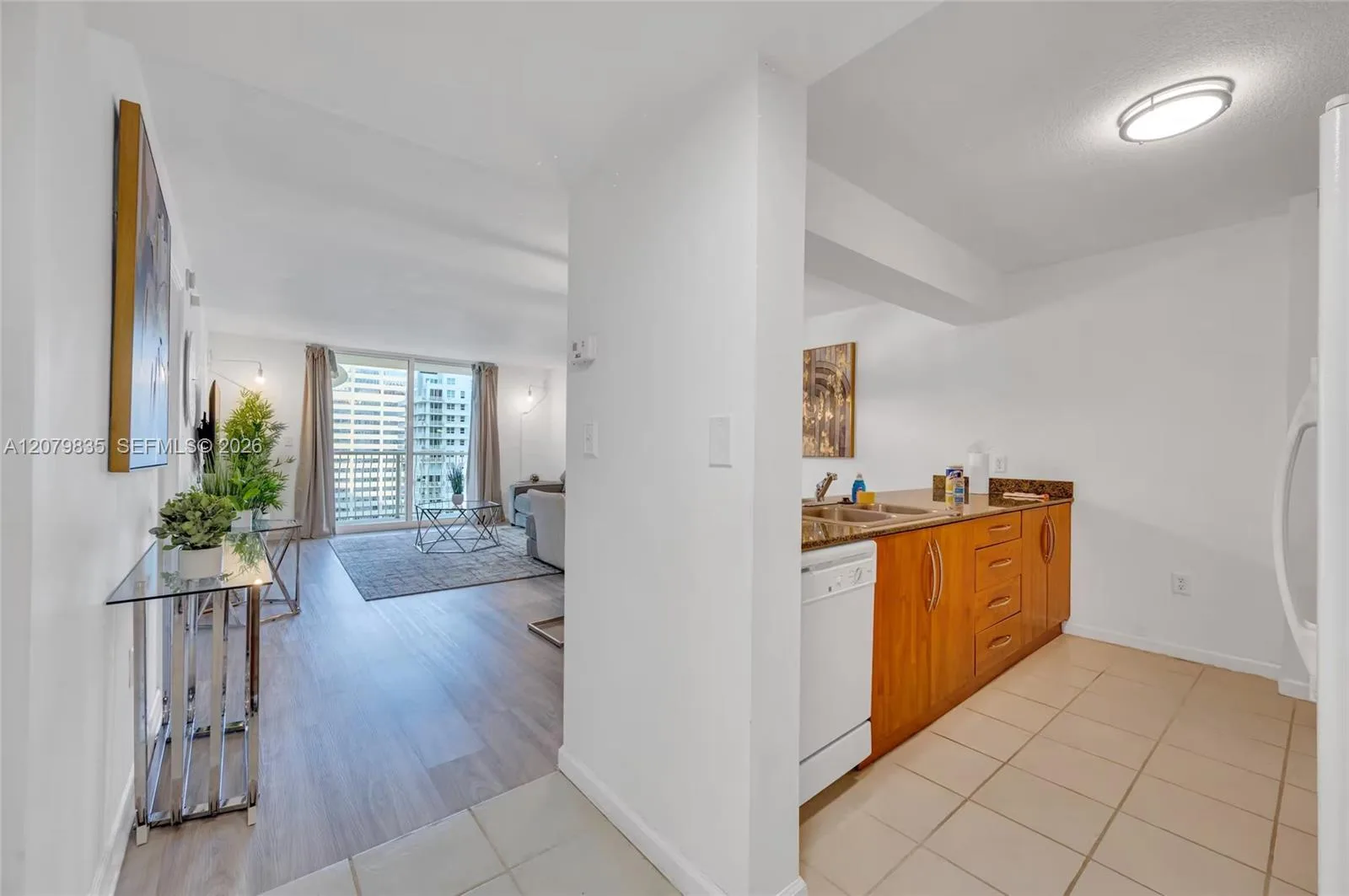 1200 Brickell Bay Dr # 2904, Miami, FL 33131 photo 8