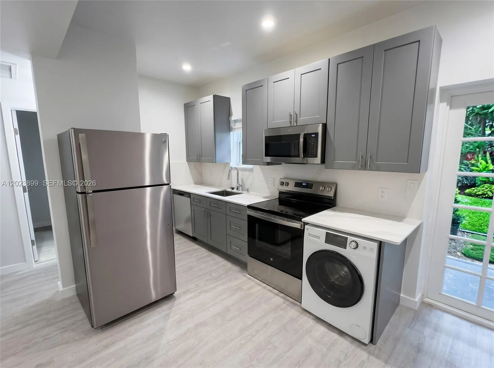 1438 Meridian Ave, Miami Beach, FL 33139 photo 6