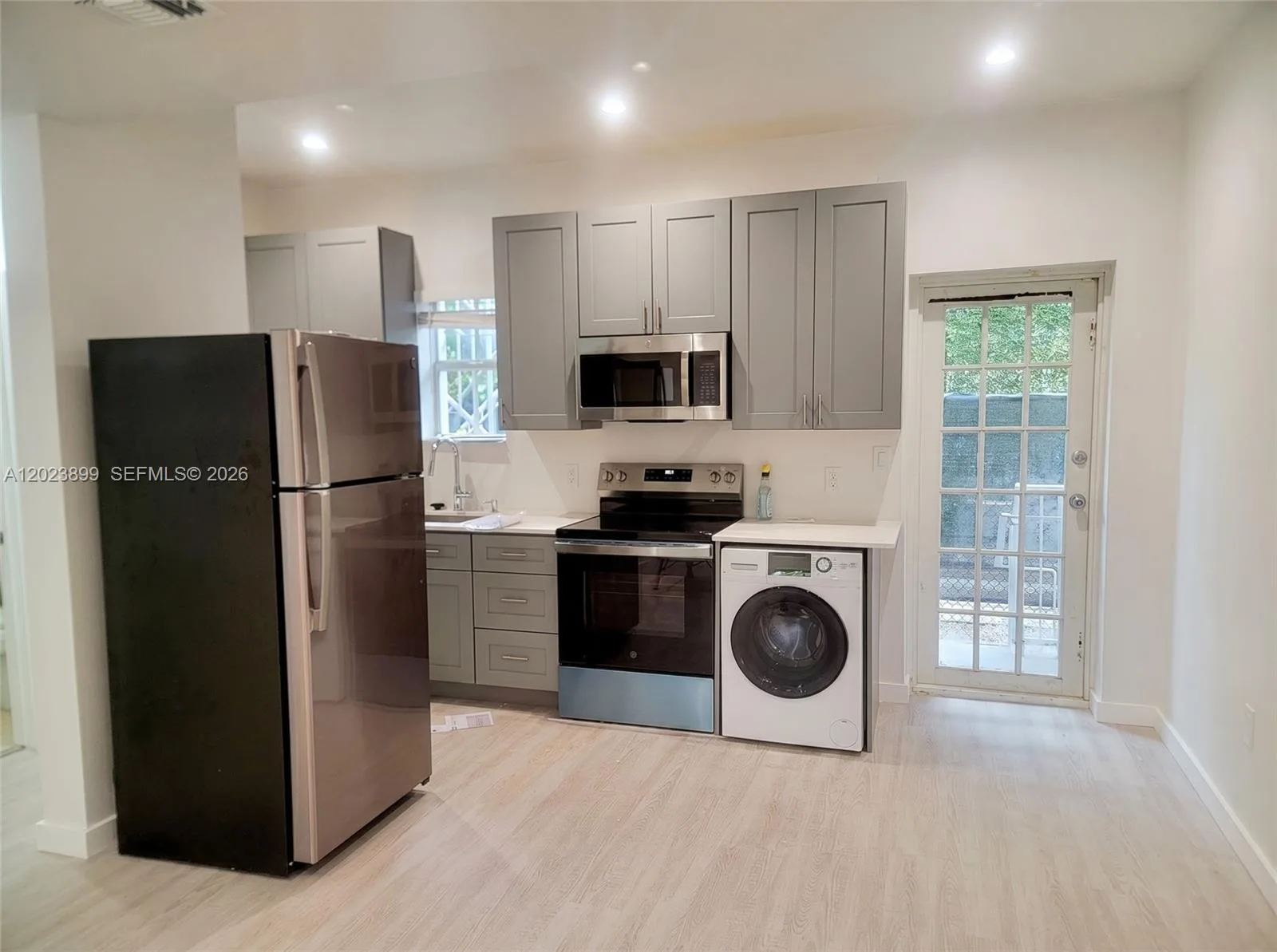 1438 Meridian Ave, Miami Beach, FL 33139 photo 7