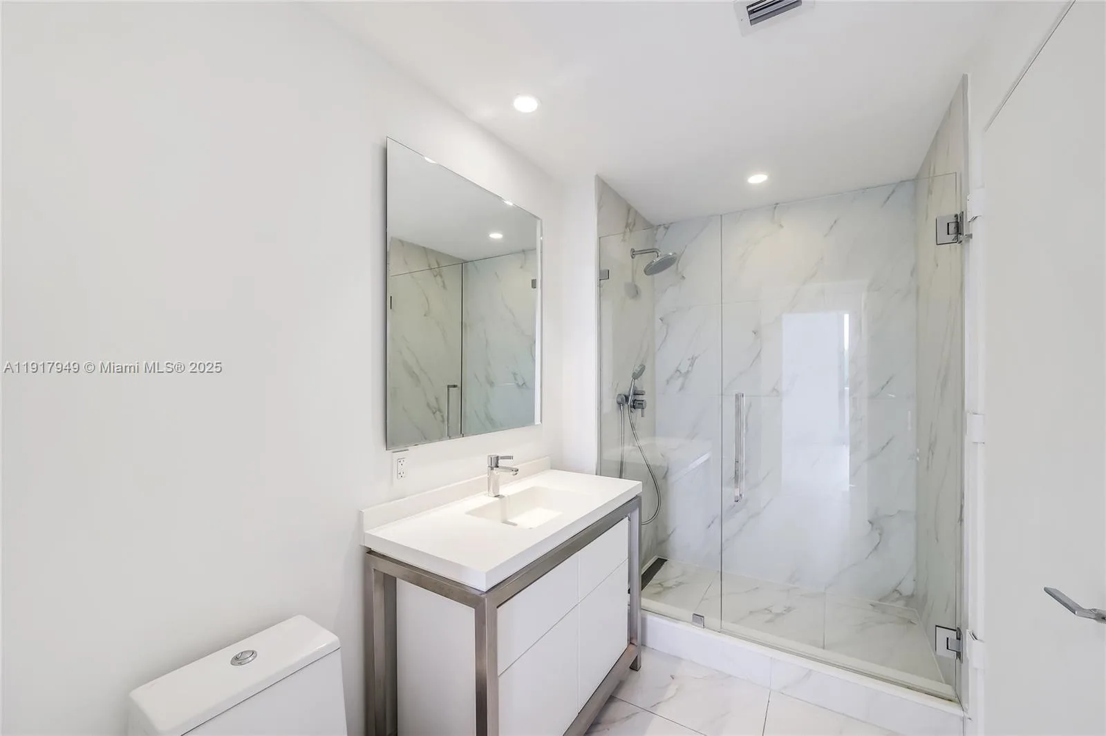 2000 Metropica Way # 306, Sunrise, FL 33323 photo 4