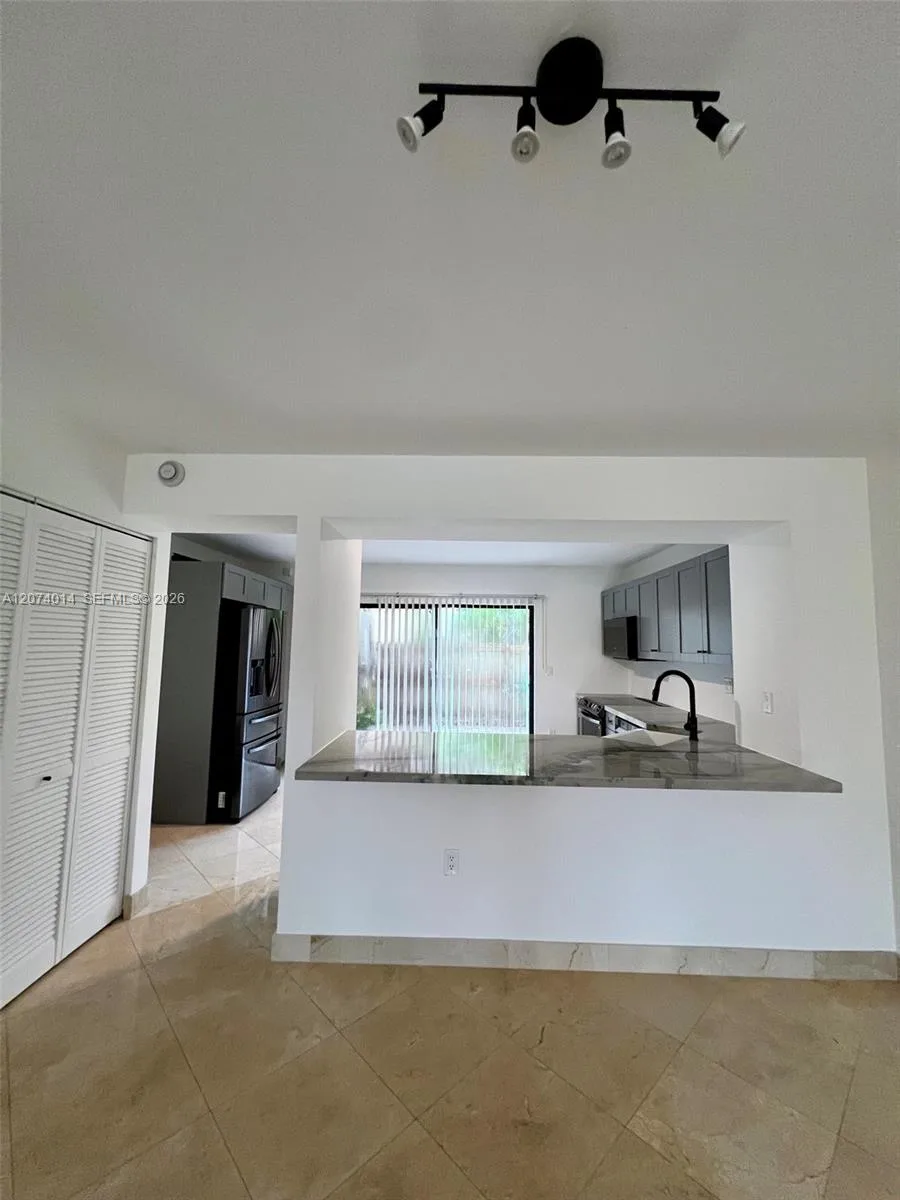 7803 SW 102nd Ln, Miami, FL 33156 photo 8