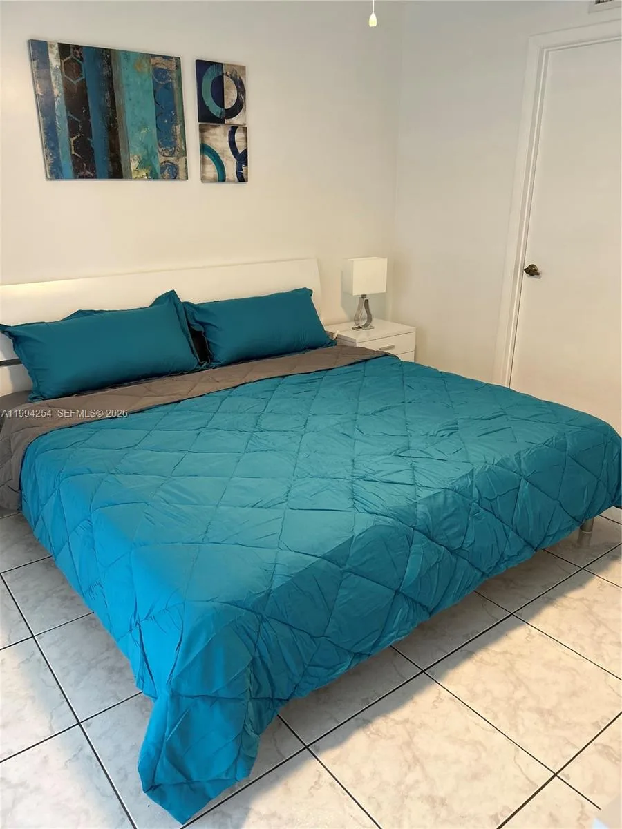 17801 N N Bay Rd # 203, Sunny Isles Beach, FL 33160 photo 9