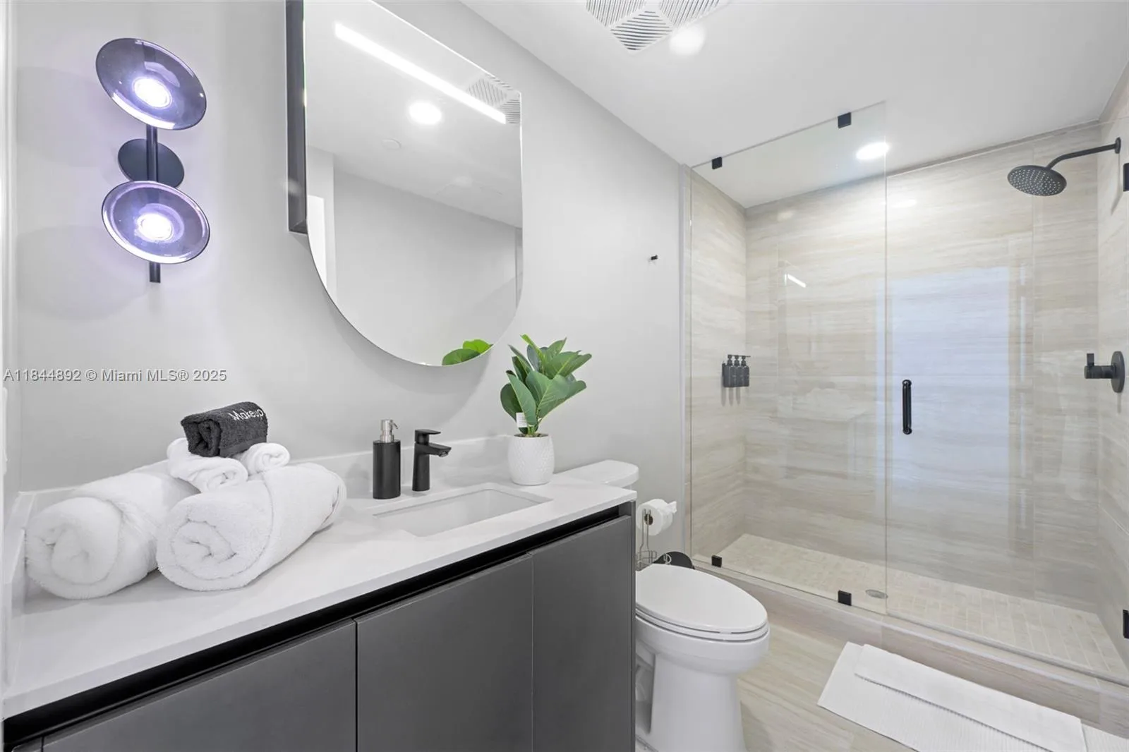 580 72nd St # 1603, Miami Beach, FL 33141 photo 10