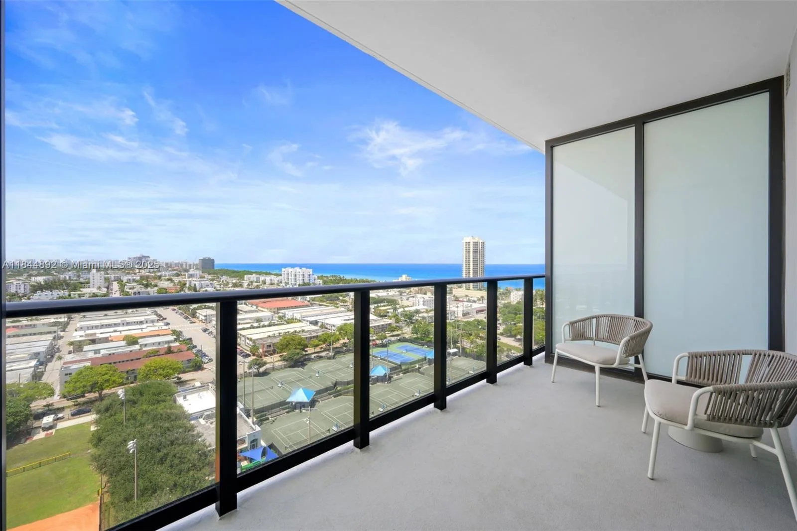 580 72nd St # 1603, Miami Beach, FL 33141 photo 11