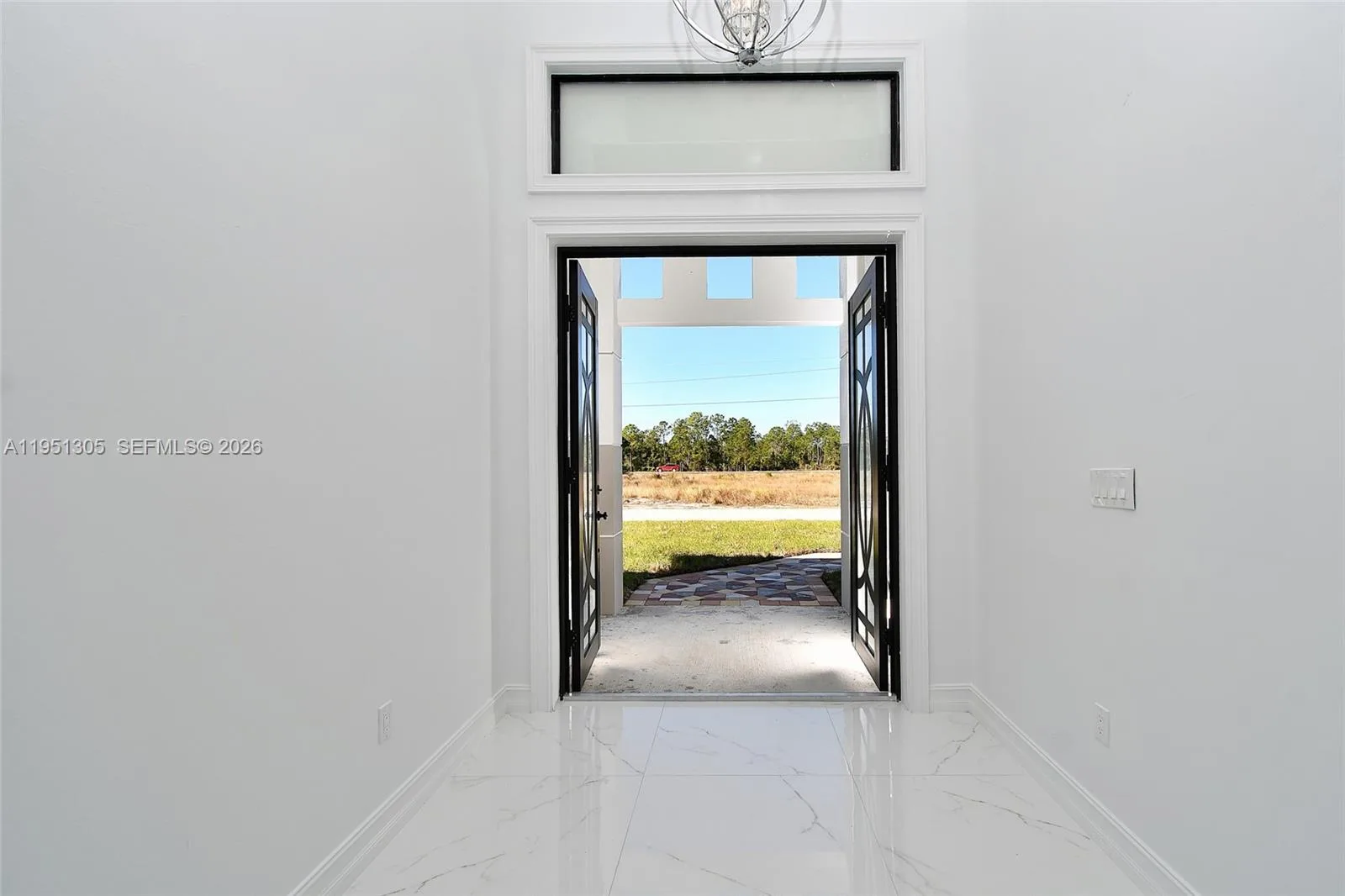 843 S Burns Ave S, Lehigh Acres, FL 33974 photo 5