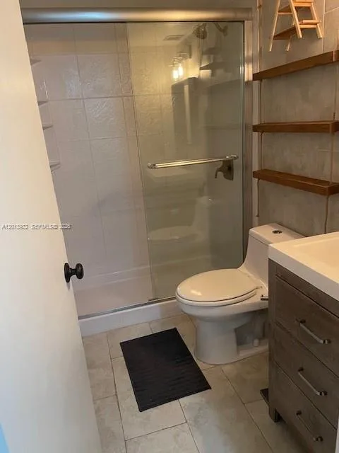 807 W Oakland Park Blvd # G2, Oakland Park, FL 33311 photo 6