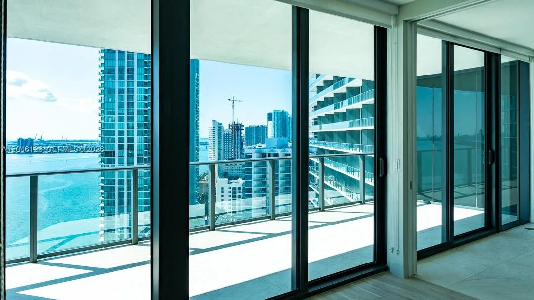 650 NE 32nd St # 2102, Miami, FL 33137 photo 3