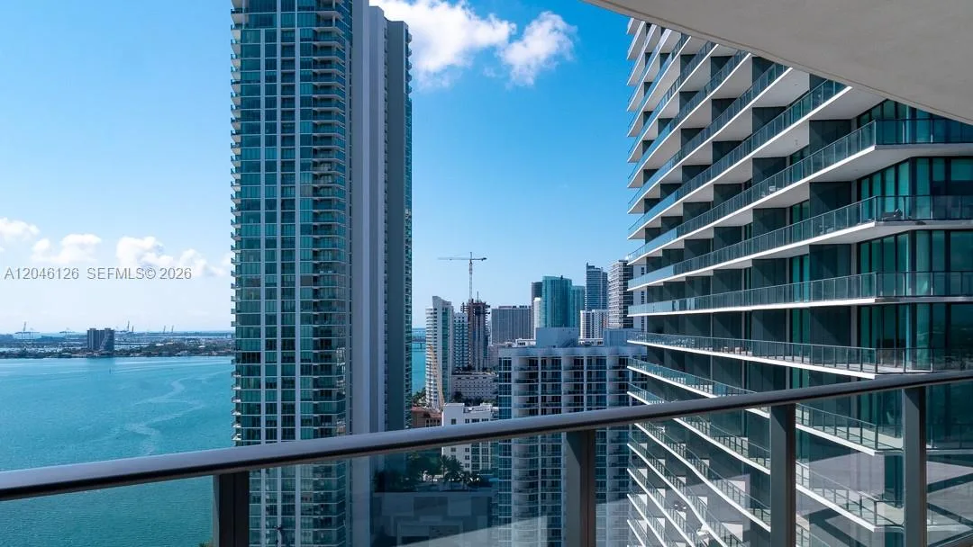 650 NE 32nd St # 2102, Miami, FL 33137 photo 4