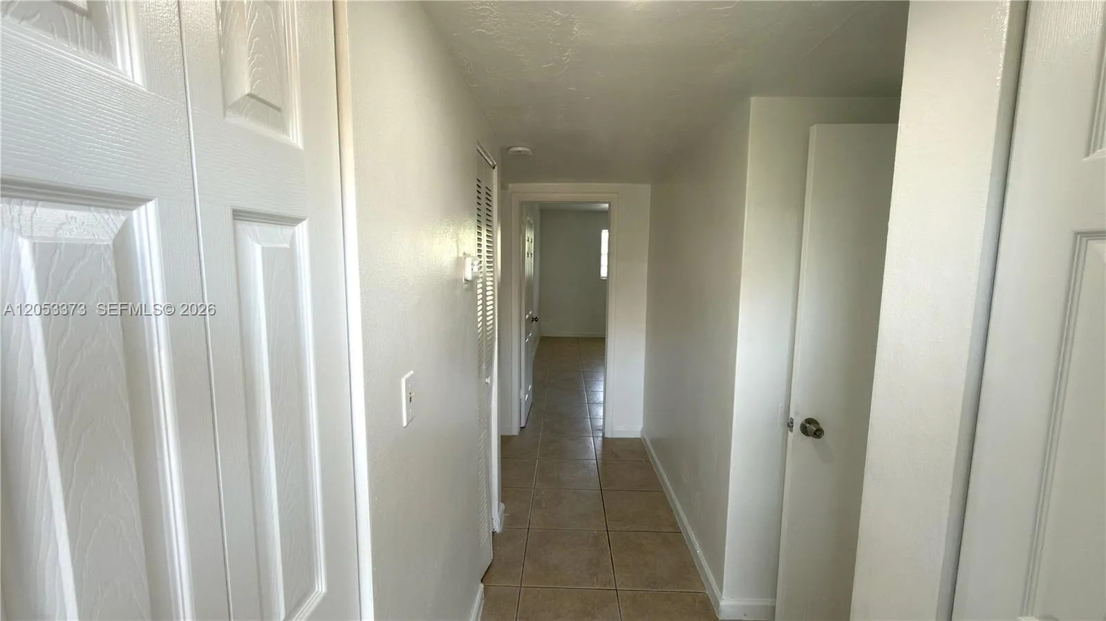 1370 NE 119th St # 137021, Miami, FL 33161 — zdjęcie 2