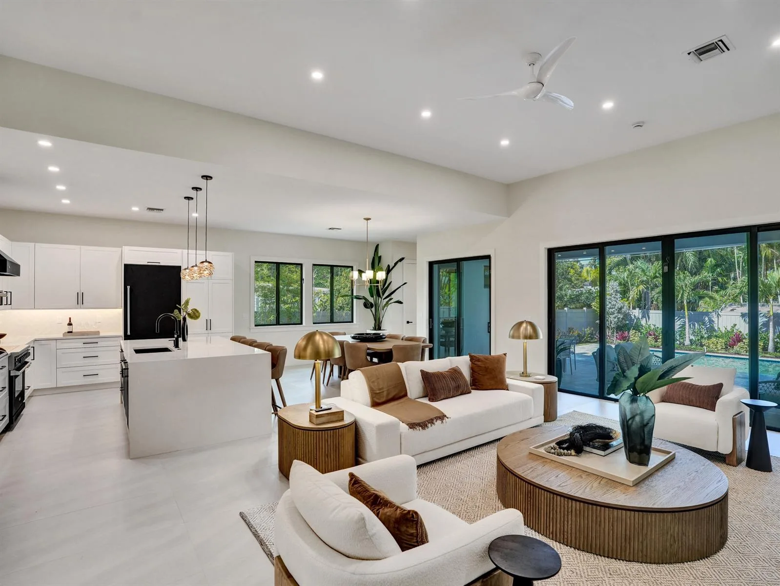 1523 NE 17th Way, Fort Lauderdale, FL 33304