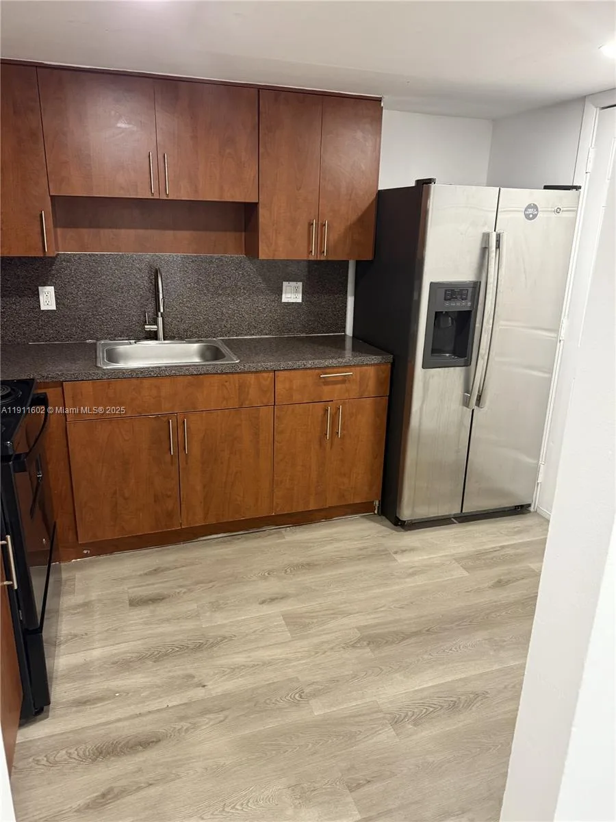 1200 SW 50th Ave # 208-3, North Lauderdale, FL 33068