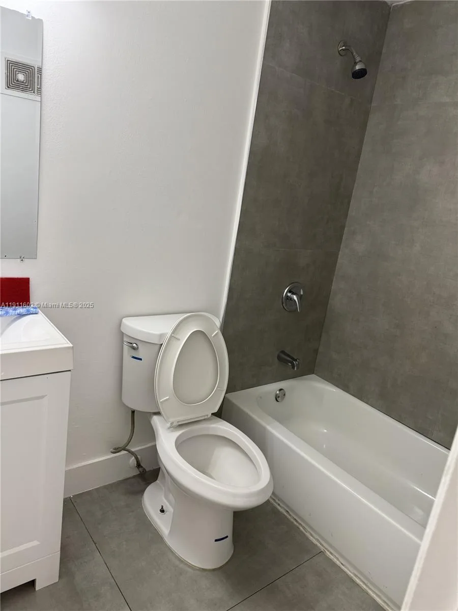 1200 SW 50th Ave # 208-3, North Lauderdale, FL 33068 photo 7