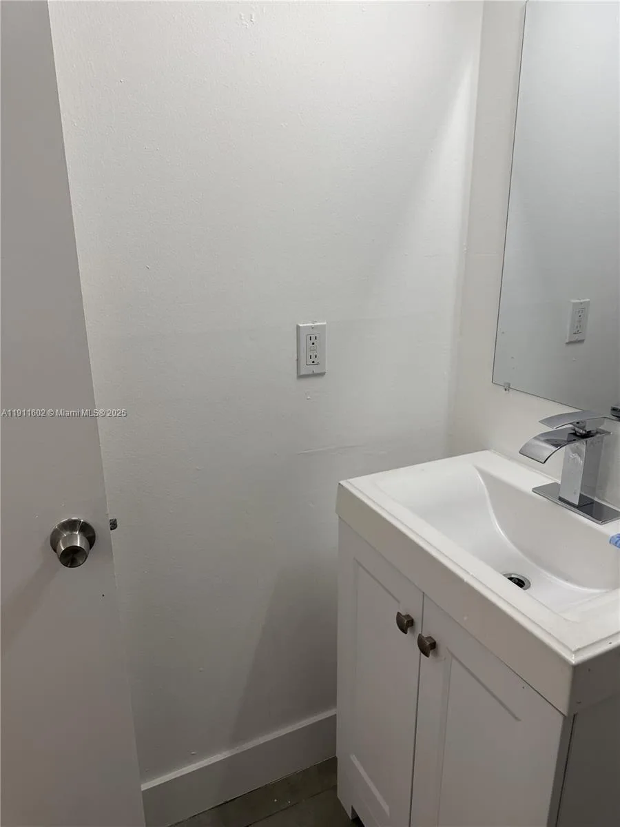 1200 SW 50th Ave # 208-3, North Lauderdale, FL 33068 photo 8