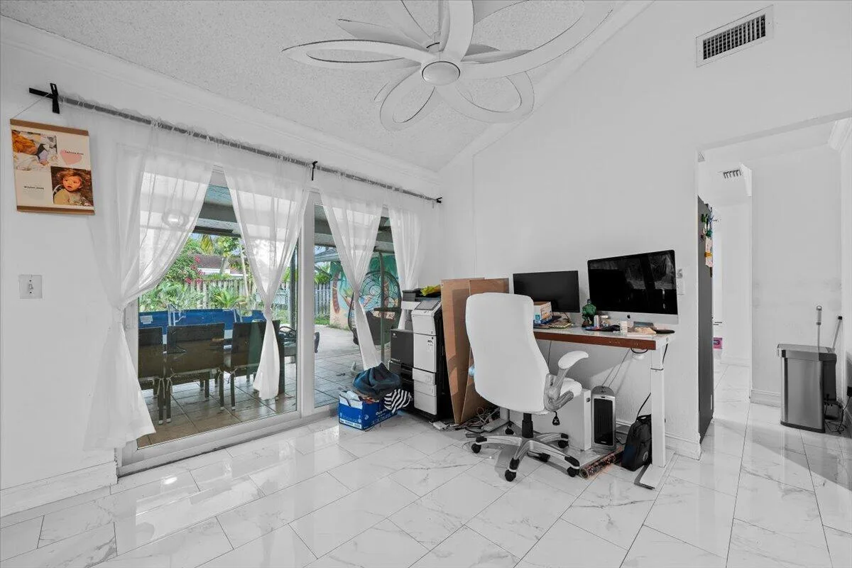 11650 NW 39TH Place, Sunrise, FL 33323 photo 11