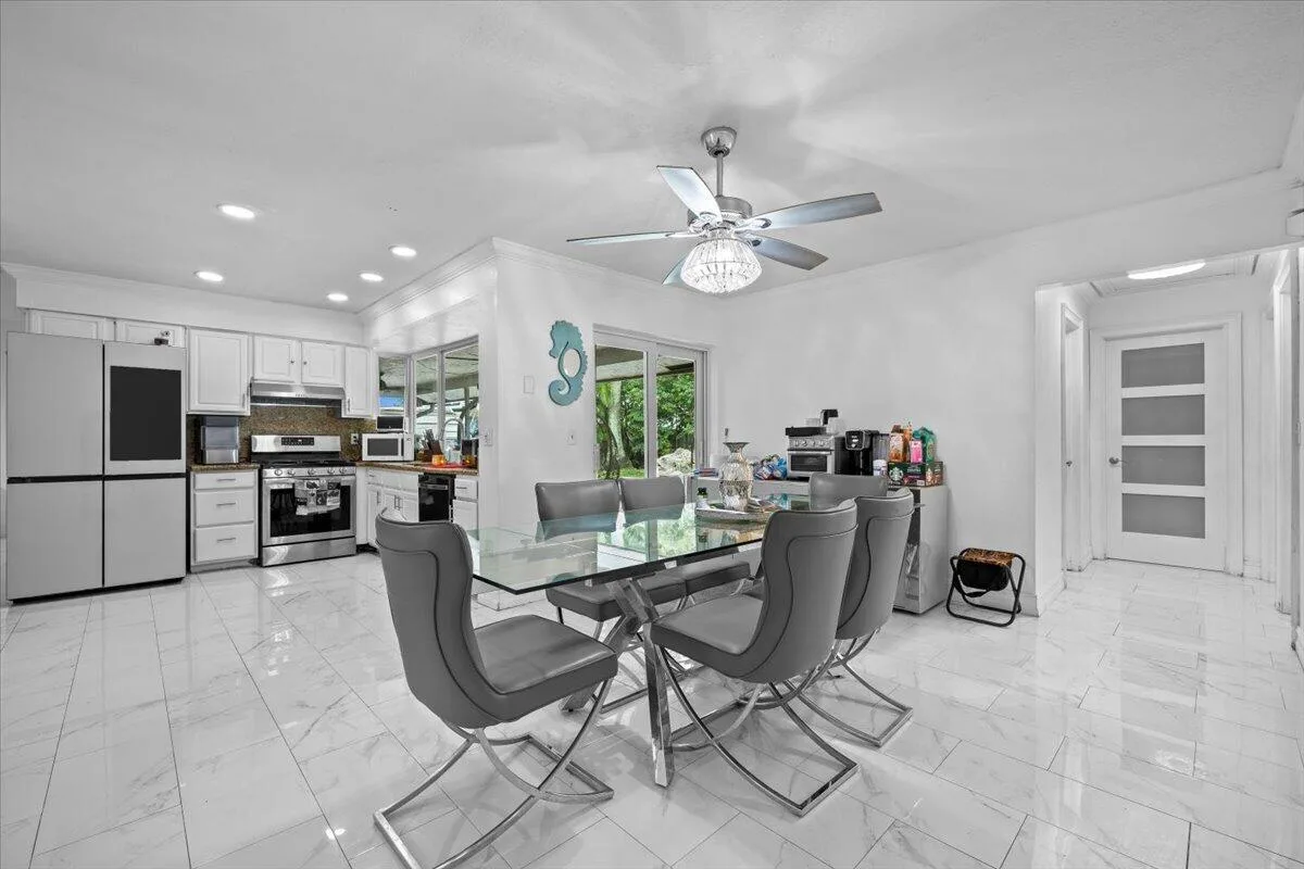 11650 NW 39TH Place, Sunrise, FL 33323 photo 7