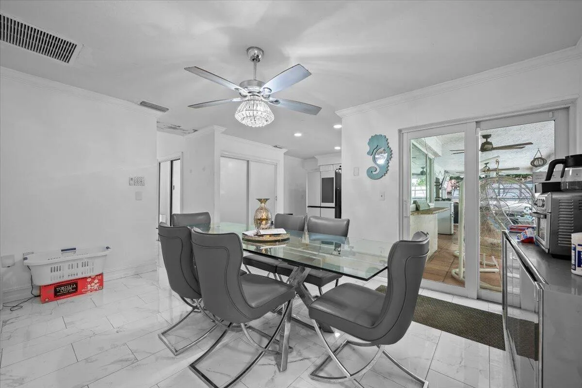 11650 NW 39TH Place, Sunrise, FL 33323 photo 8