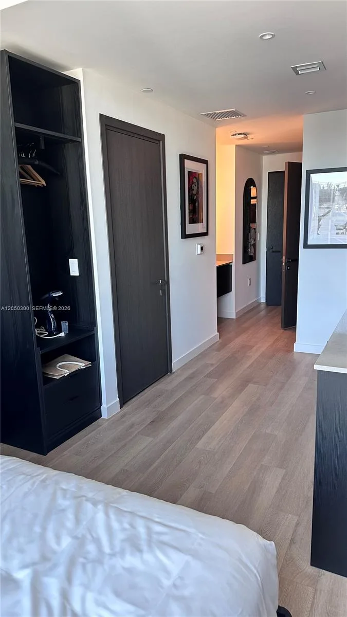 20 NE 11 Street # 2212A, Miami, FL 33132 photo 7