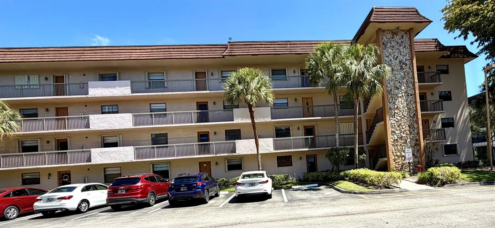 4970 E Sabal Palm Boulevard # 315, Tamarac, FL 33319