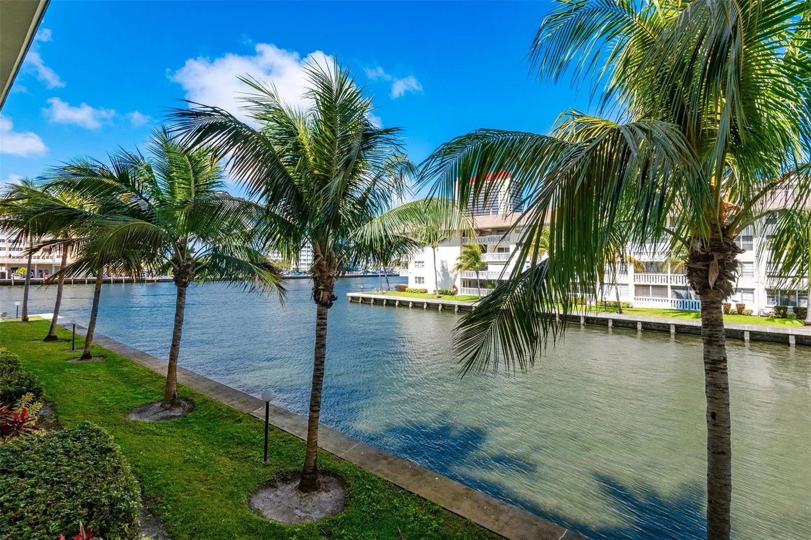 1891 S Ocean Drive # 207, Hallandale Beach, FL 33009