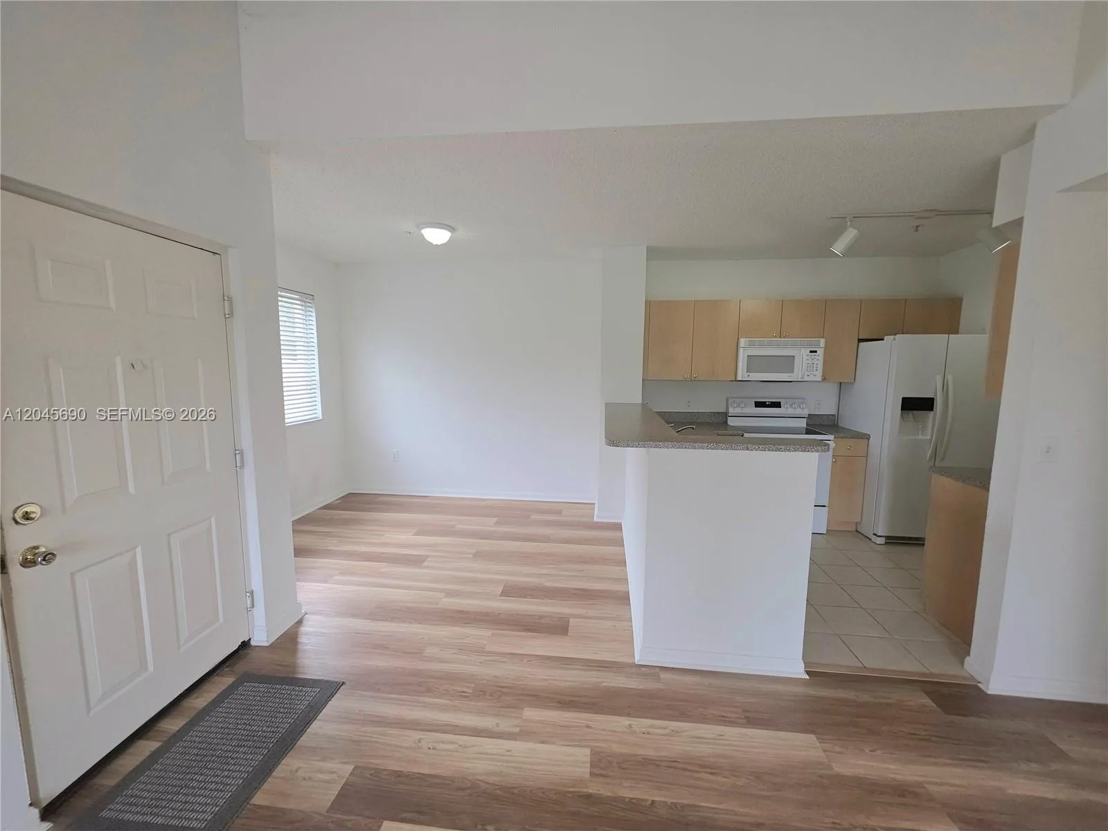 8070 N Nob Hill Rd # 208, Tamarac, FL 33321 — zdjęcie 4