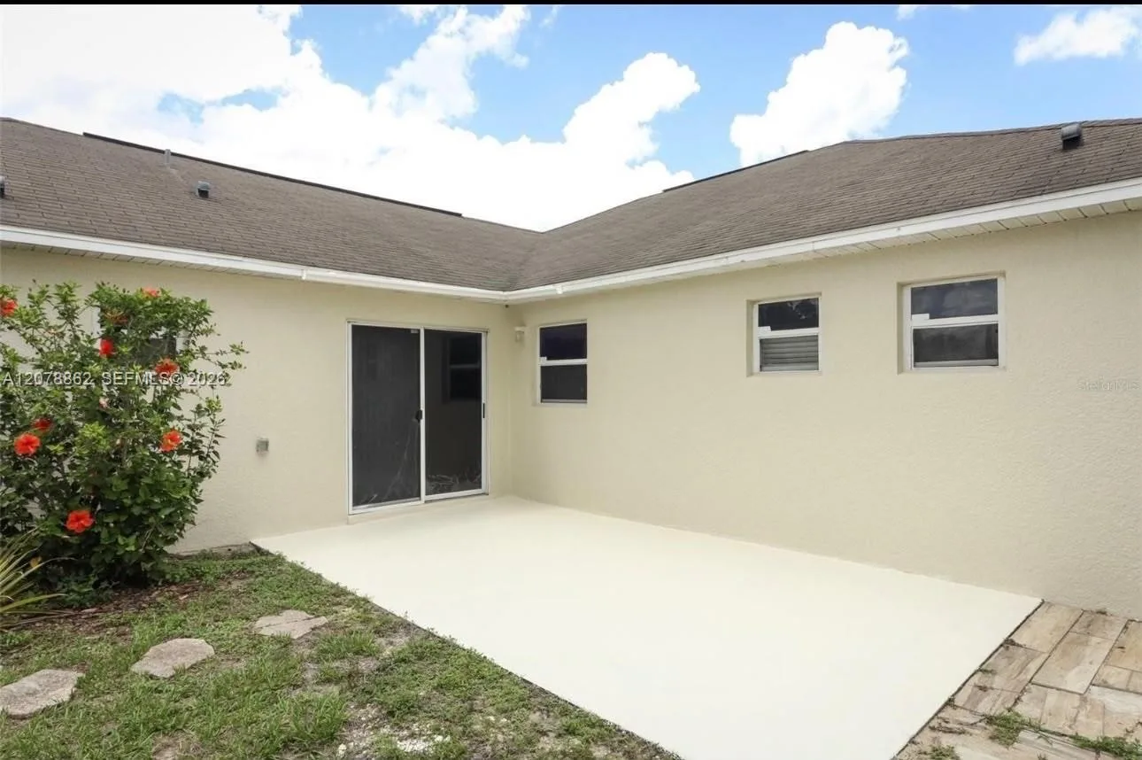 330 KINGFISH DR, Other City - In The State Of Florida, FL 34759 photo 11