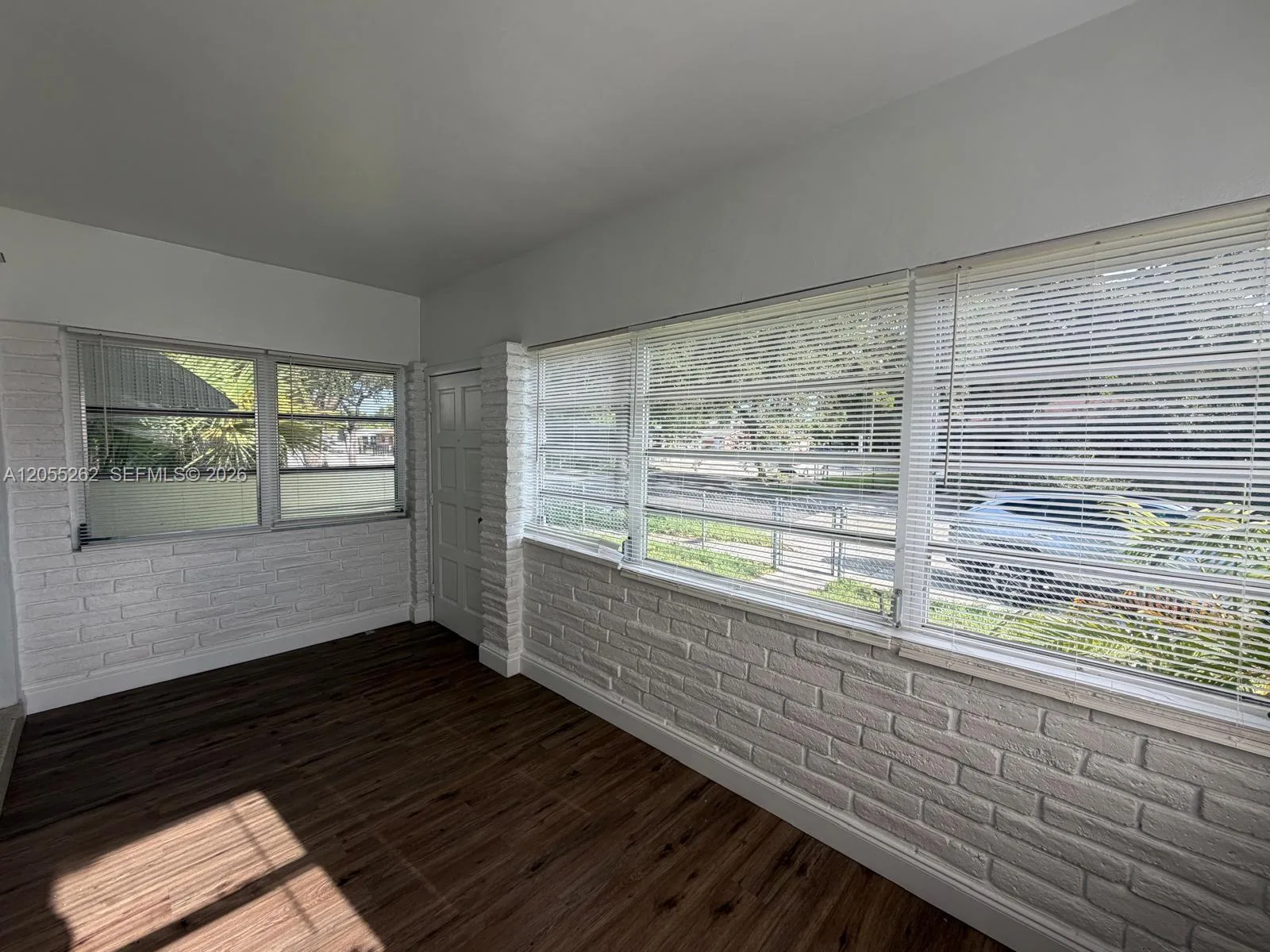 890 NW 55th St # 1, Miami, FL 33127