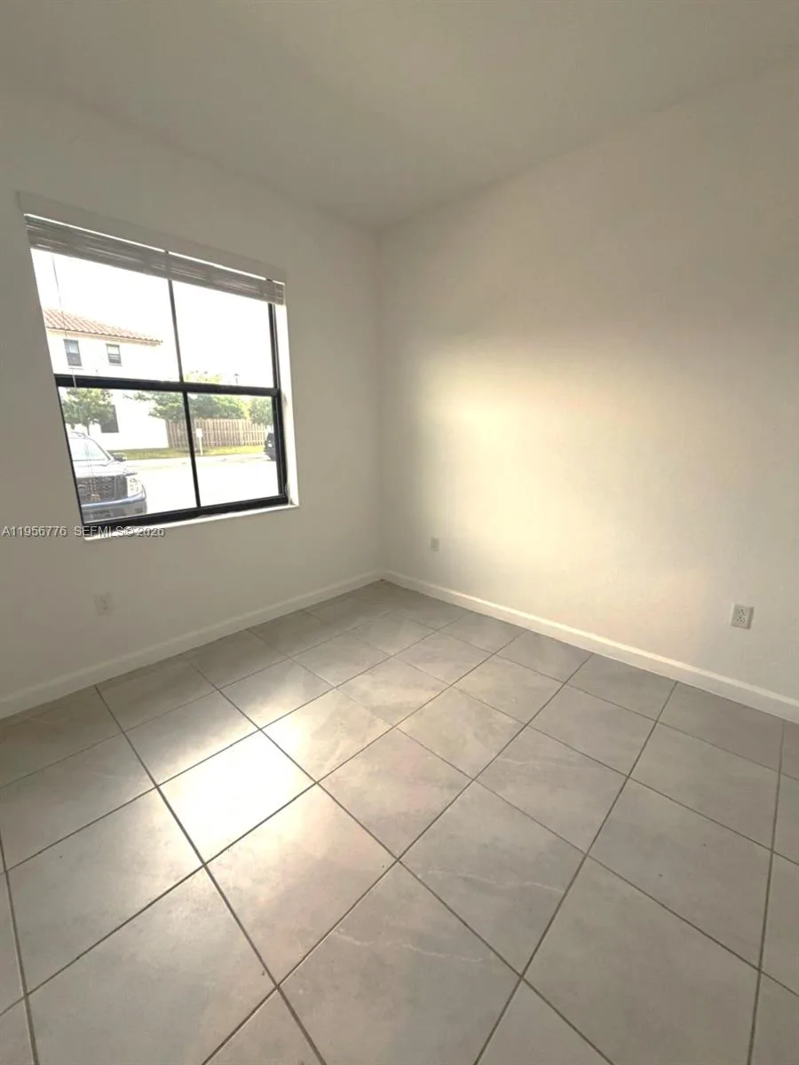 11855 SW 246th Ter, Homestead, FL 33032 photo 7