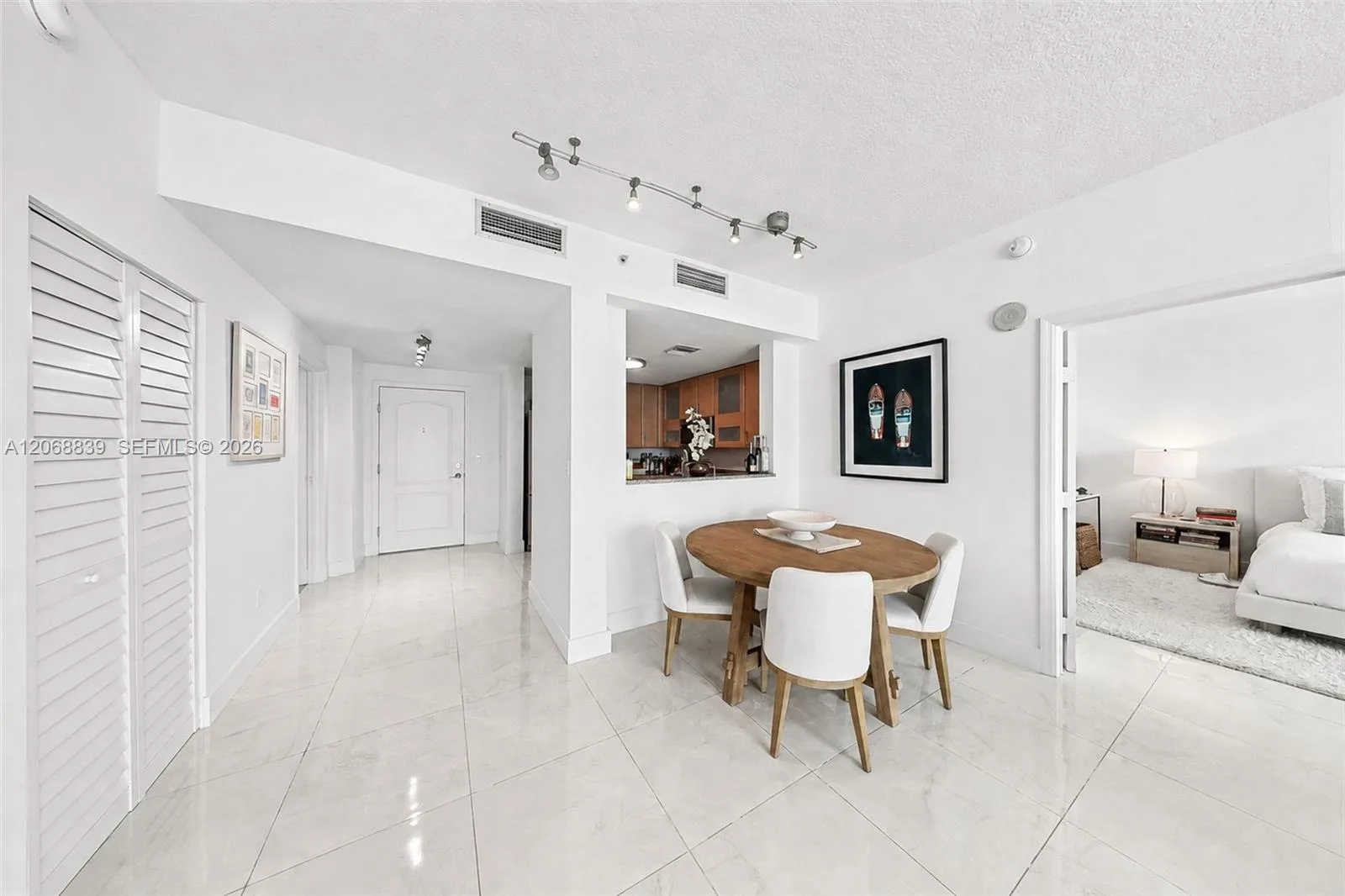 2101 Brickell Ave # 3202, Miami, FL 33129 photo 8