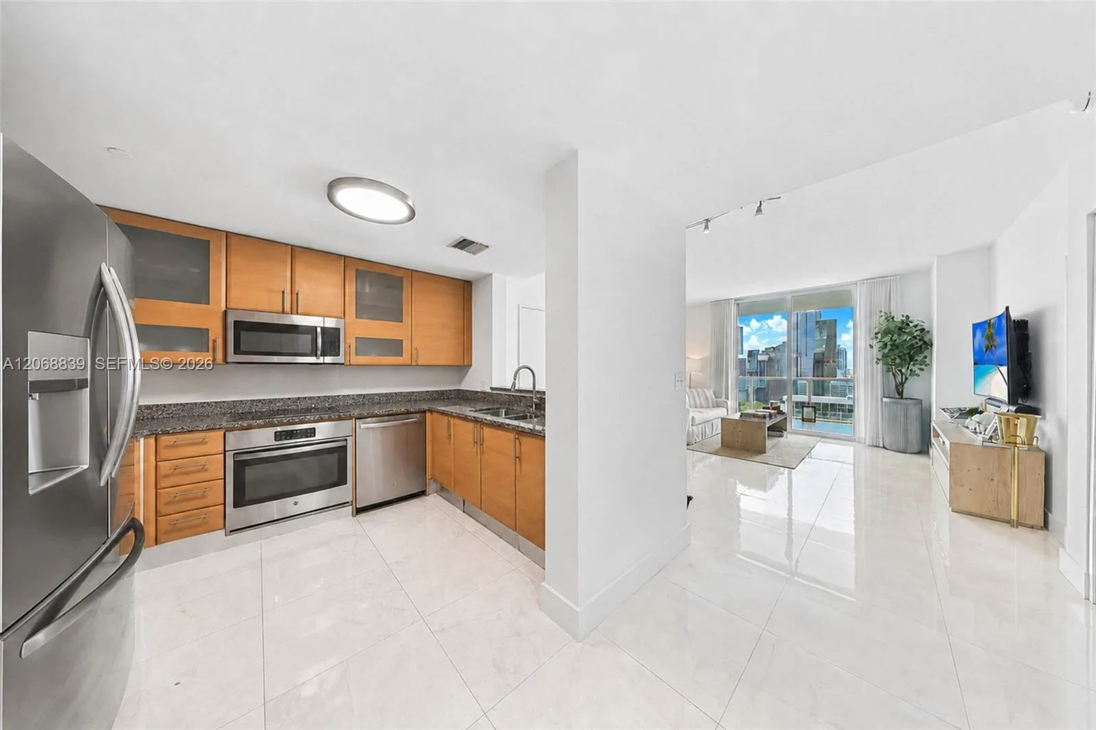 2101 Brickell Ave # 3202, Miami, FL 33129 photo 9