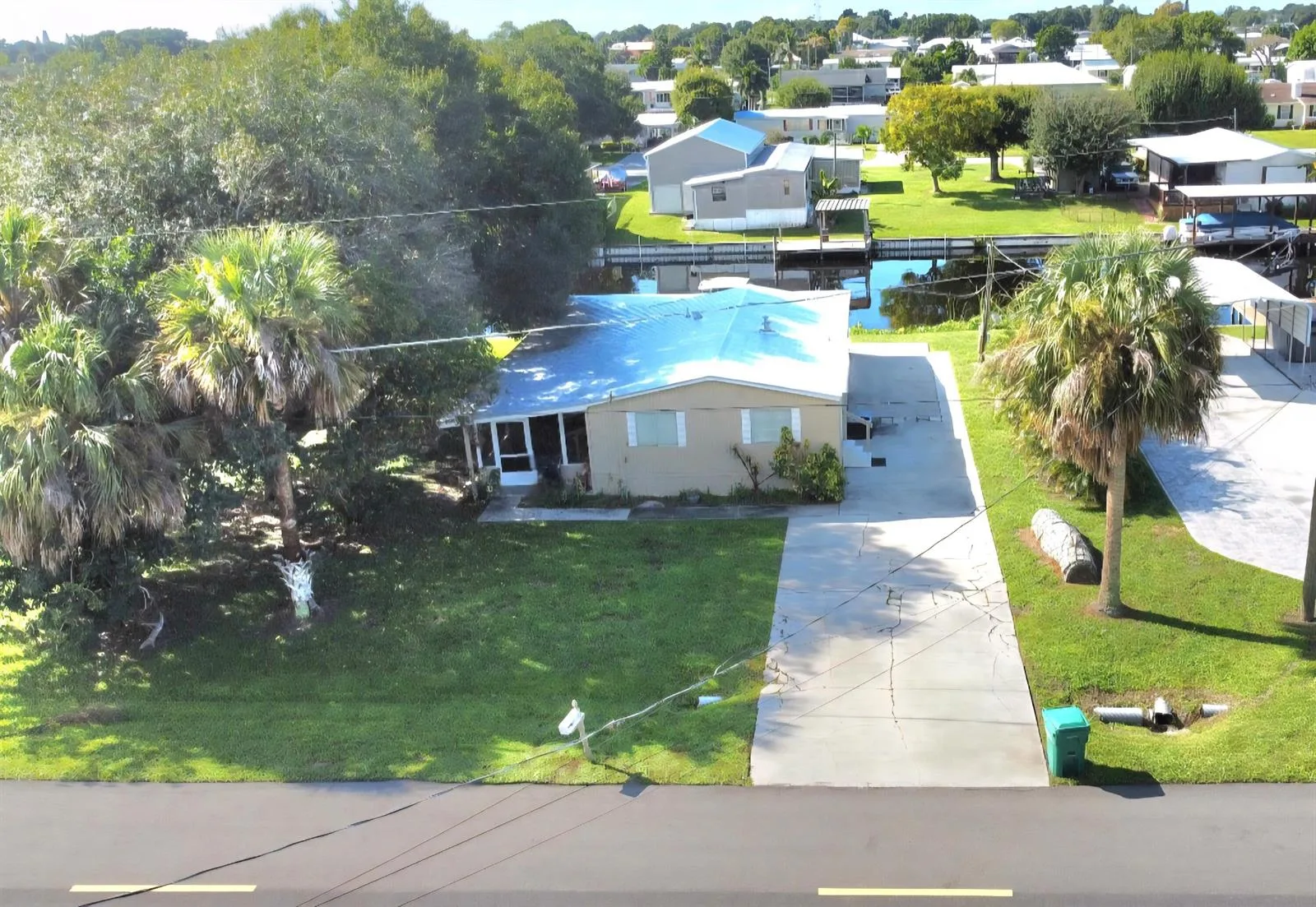 2612 SE 29th Street, Okeechobee, FL 34974 photo 2