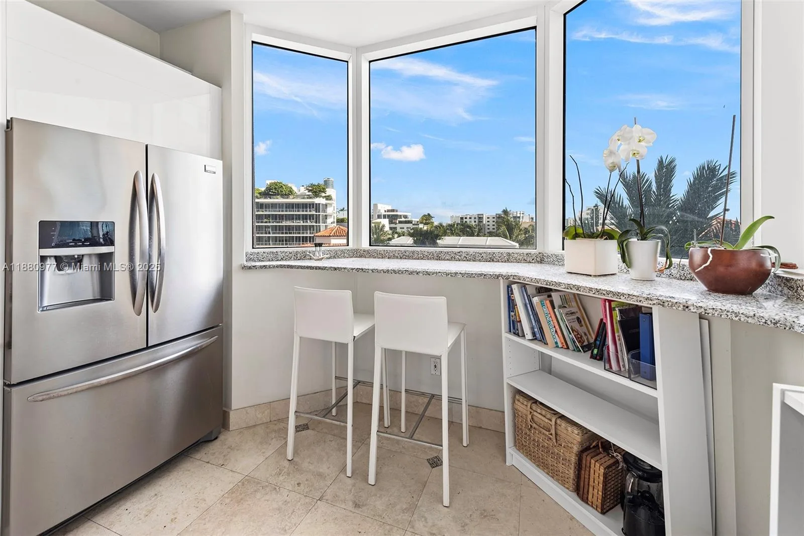 300 S Pointe Dr # 504, Miami Beach, FL 33139 photo 12