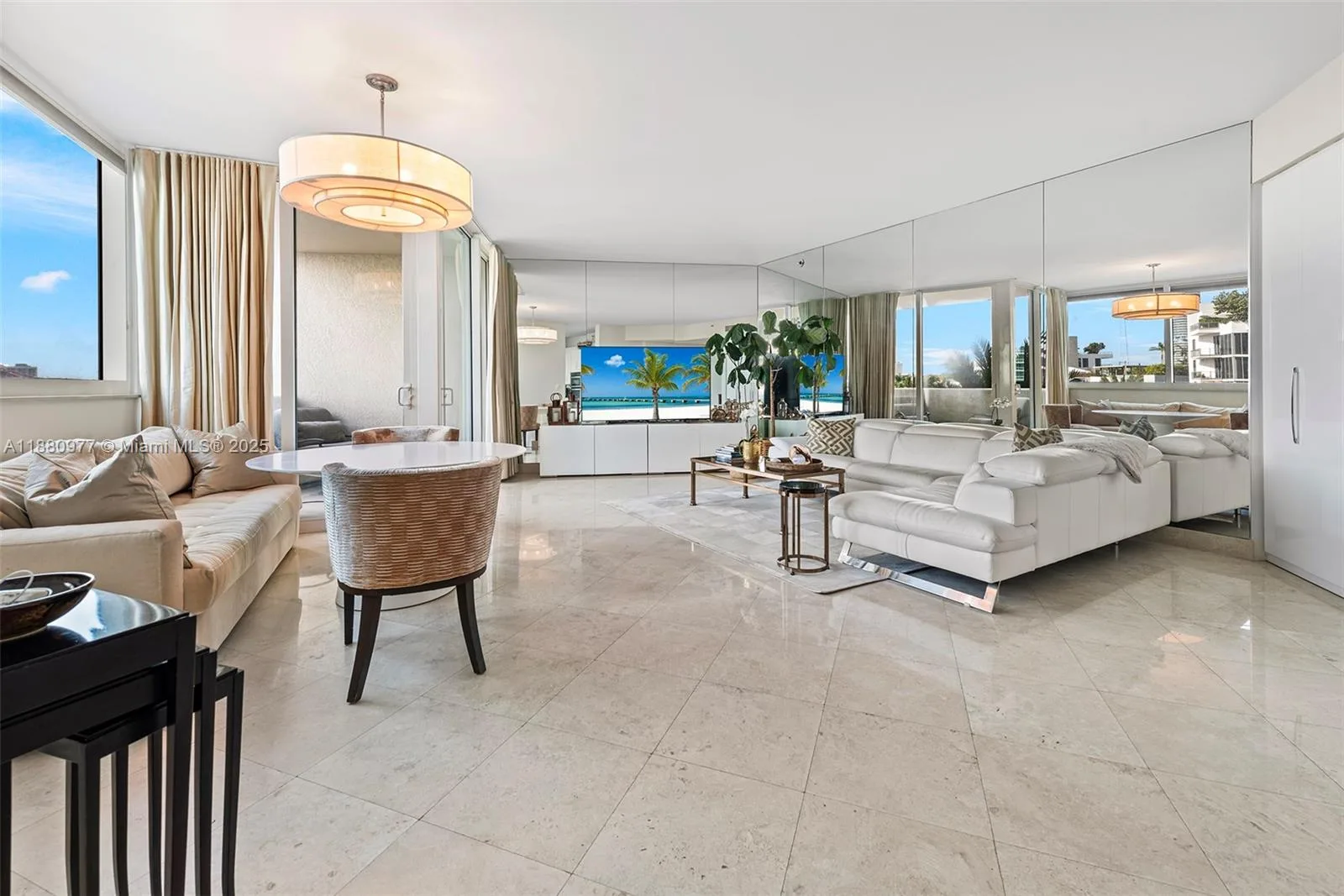 300 S Pointe Dr # 504, Miami Beach, FL 33139 photo 6
