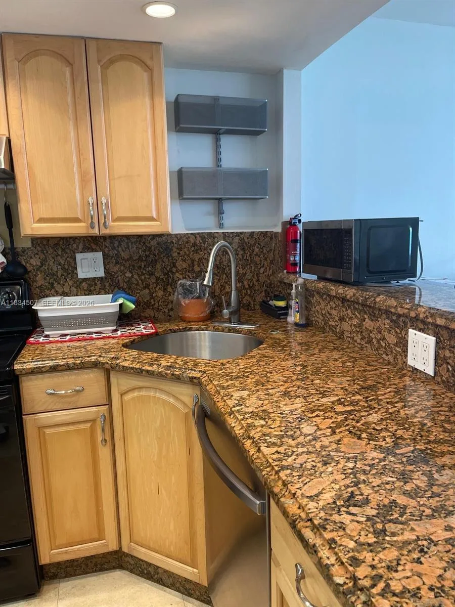 3180 S Ocean Dr # 1602, Hallandale Beach, FL 33009 photo 12