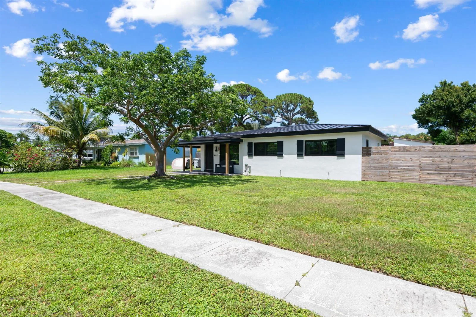 1032 SW 1ST Terrace, Pompano Beach, FL 33060
