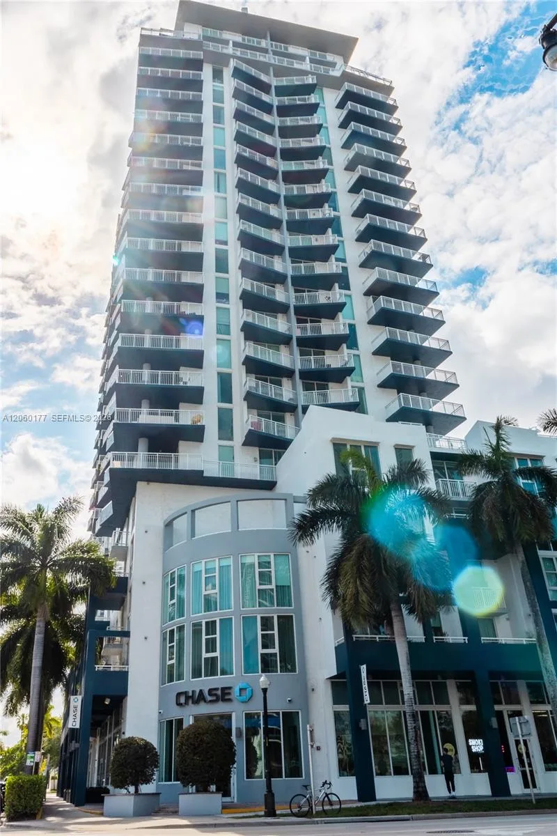 275 NE 18St # 1110, Miami, FL 33132 photo 2