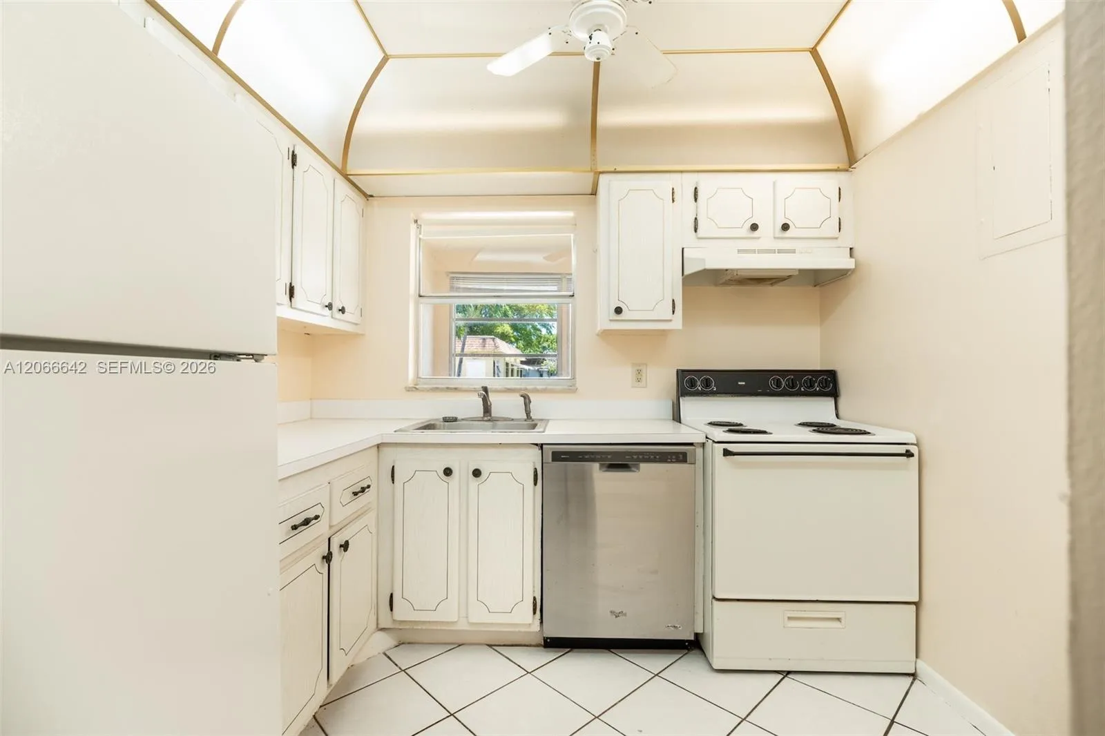3645 SW Natura Ave # D, Deerfield Beach, FL 33441 photo 4