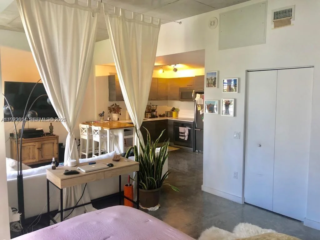 151 SE 1st St # 409, Miami, FL 33131 photo 7