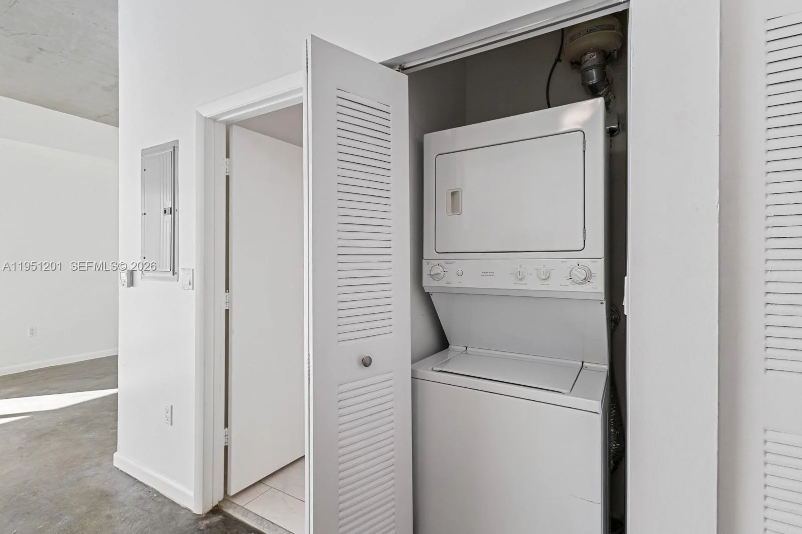 133 NE 2nd Ave # 1104, Miami, FL 33132 photo 13