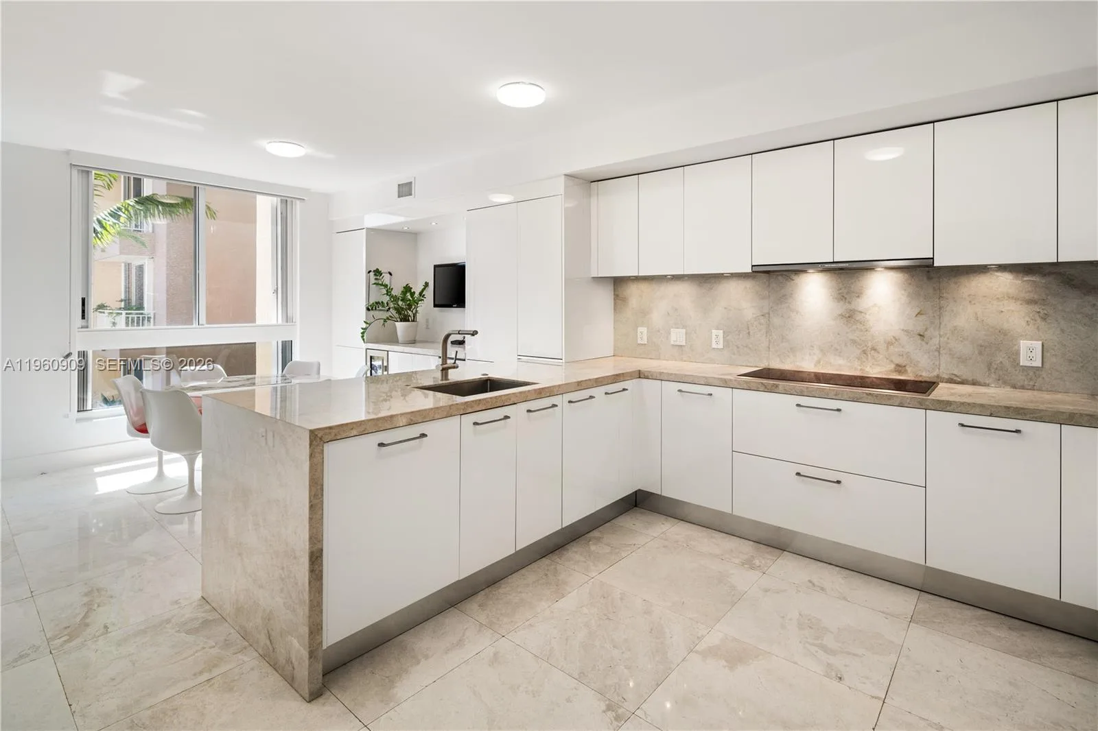 765 Crandon Blvd # 306, Key Biscayne, FL 33149 photo 12